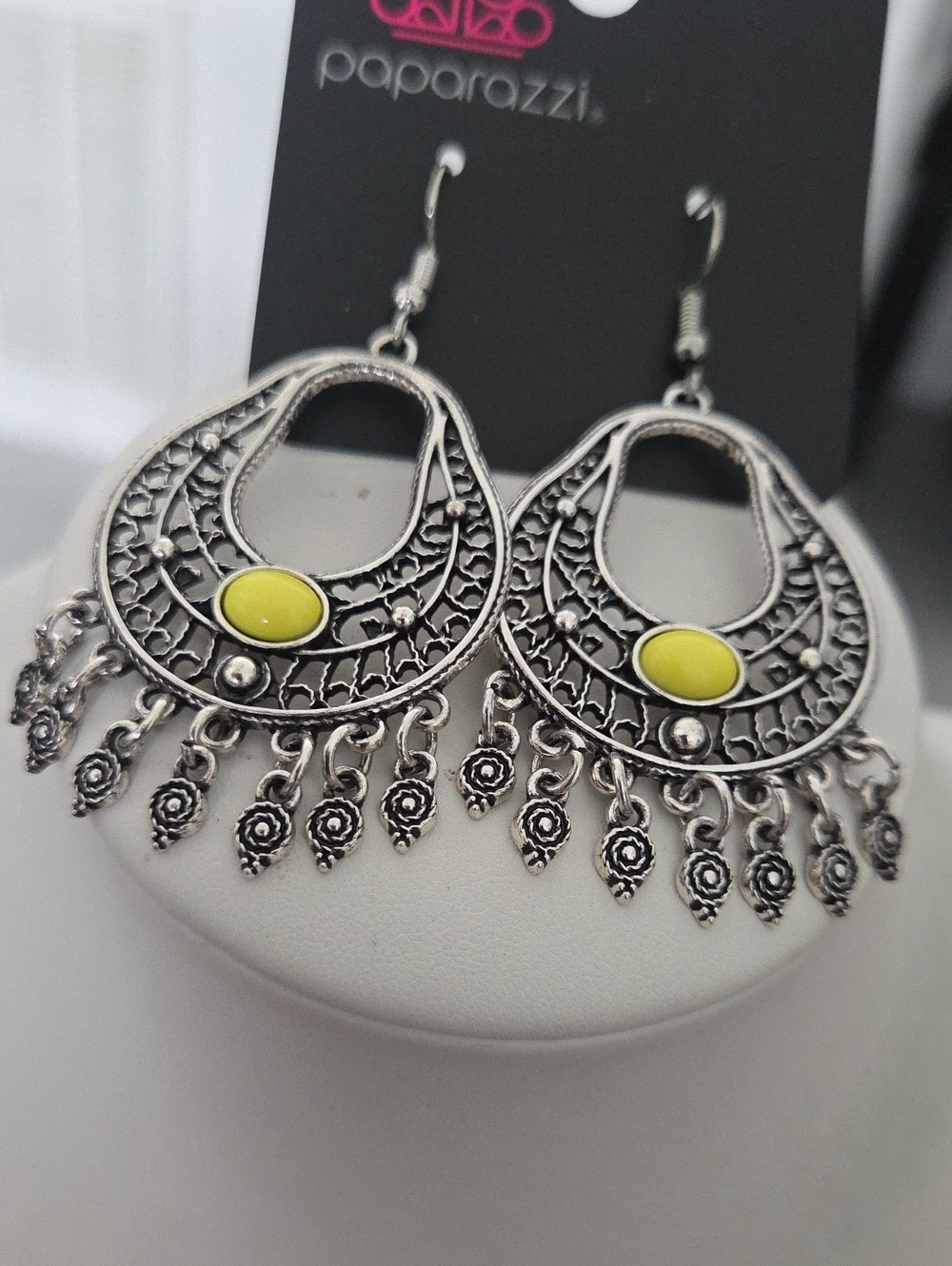 Paparazzi Shoreside Social Yellow Earrings NWT